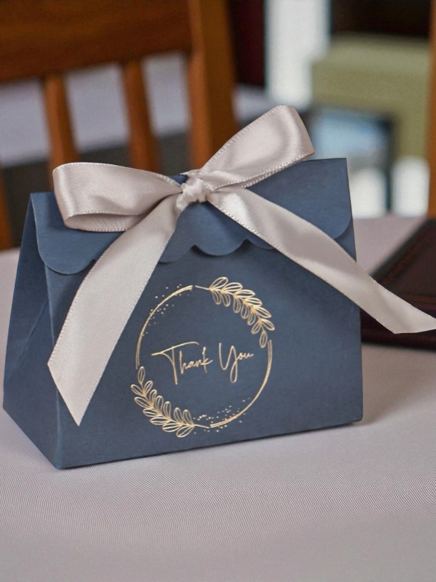 Folded  box - navy/gold/silver