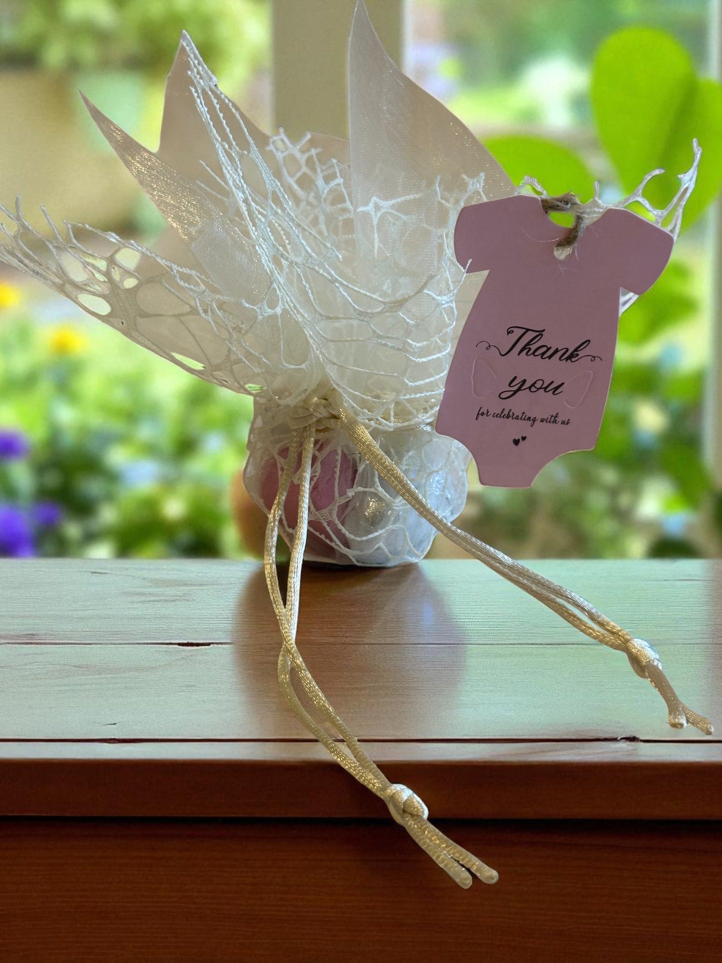 Organza net - ivory-with PINK chocolate hearts