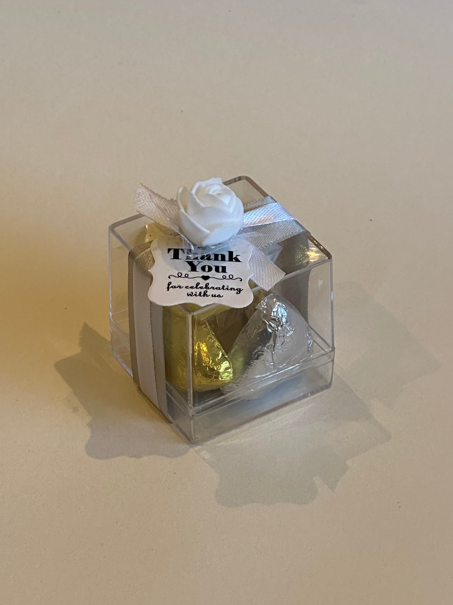 Clear box with rose (silver with tag)